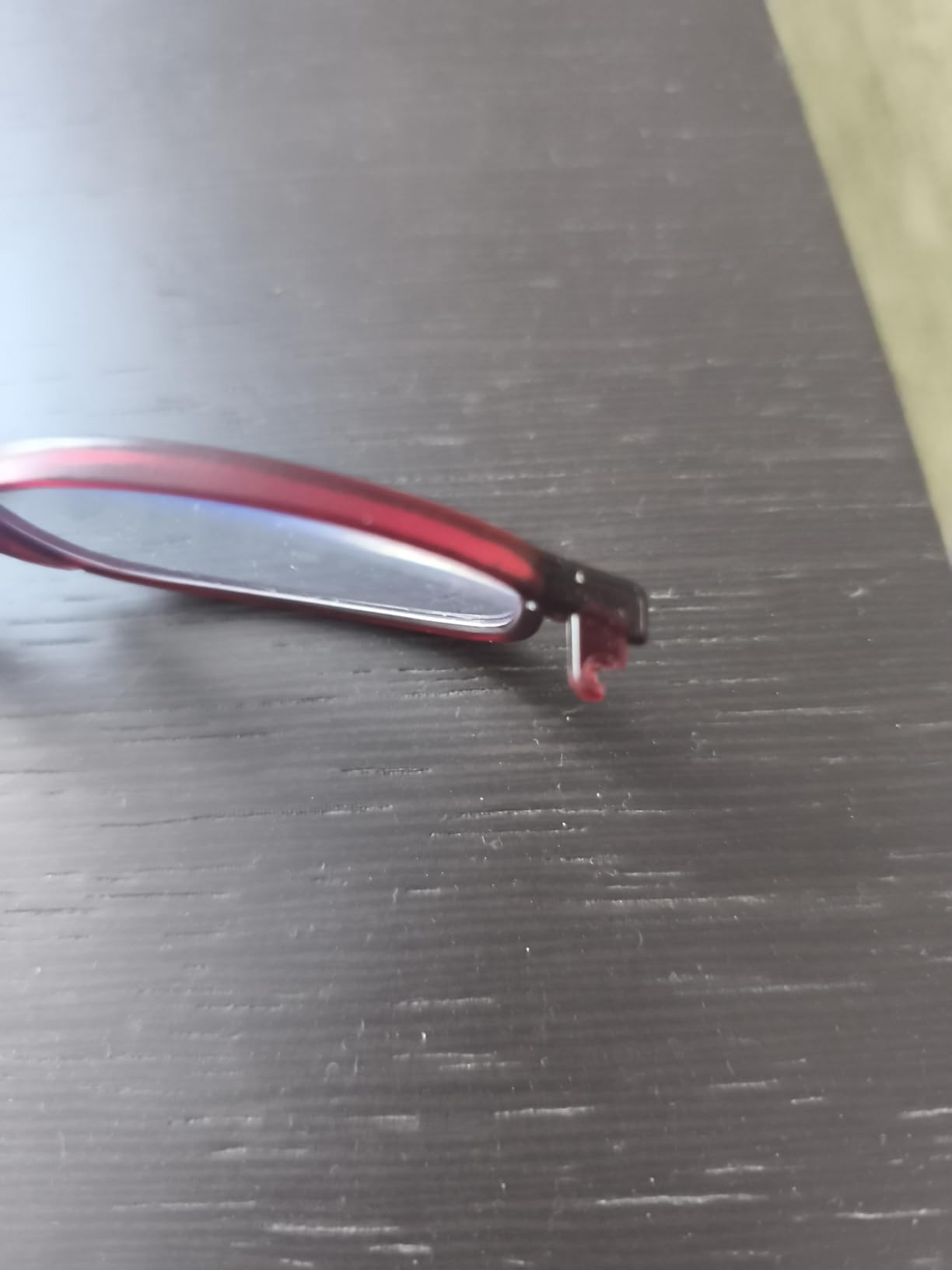 Hubeye Ultra Thin Folding Reading Glasses telescopici 2.0 portachiavi