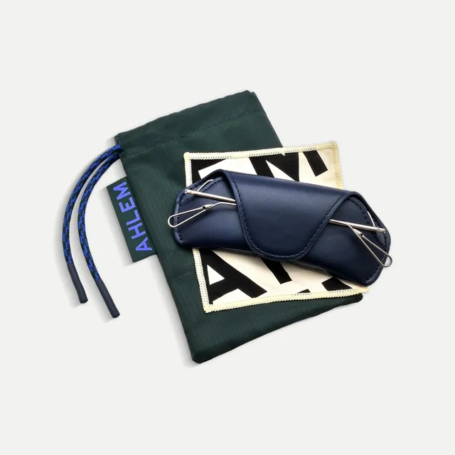 Ahlem Petite Case Kit custodia occhiali navy vegan
