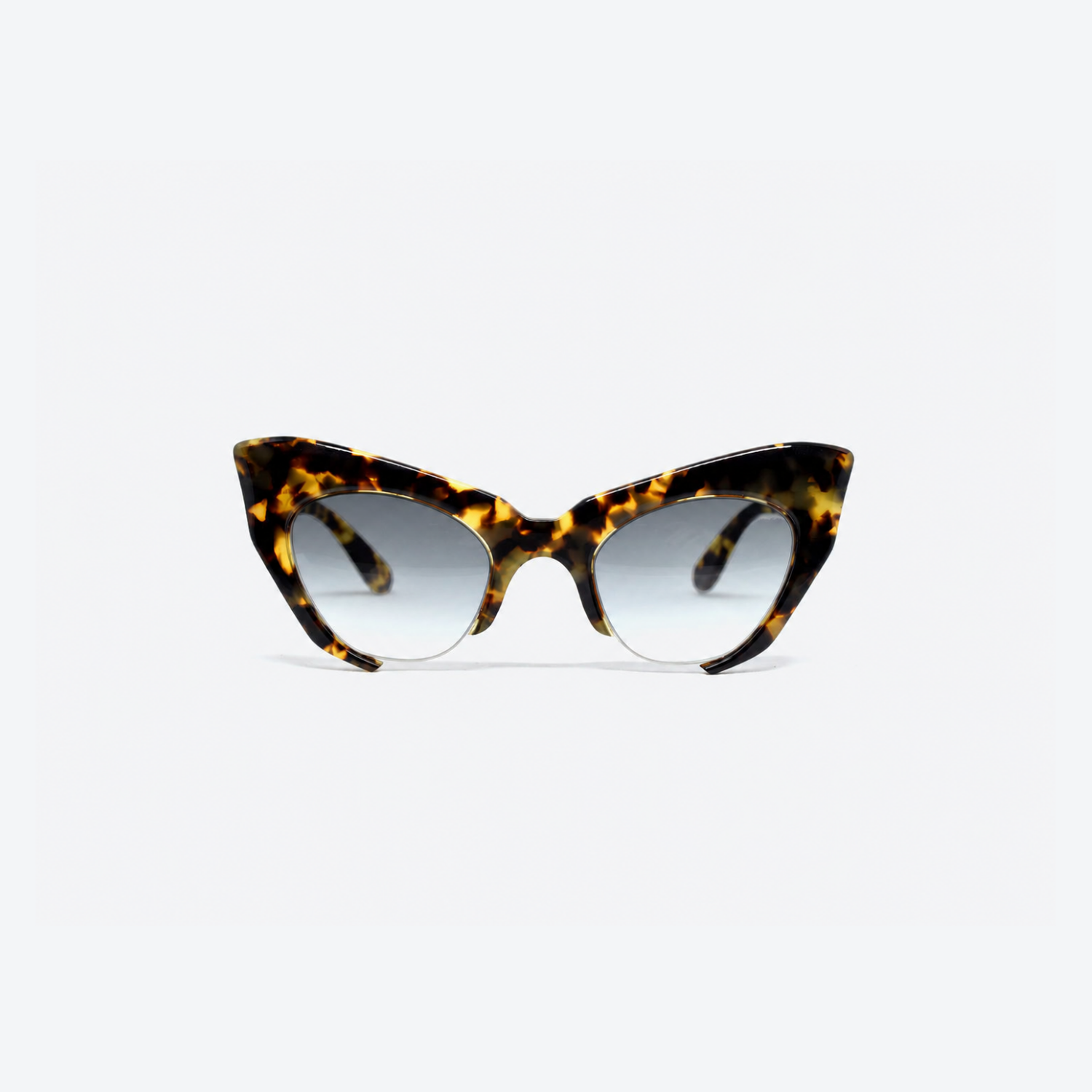 Monokol Still Icons MK25 occhiali da sole cat eye C5 acetato